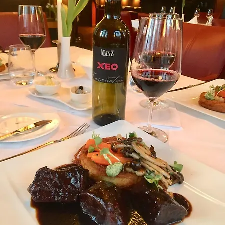 Отель Residenz Wendorf (Kuhlen-Wendorf)