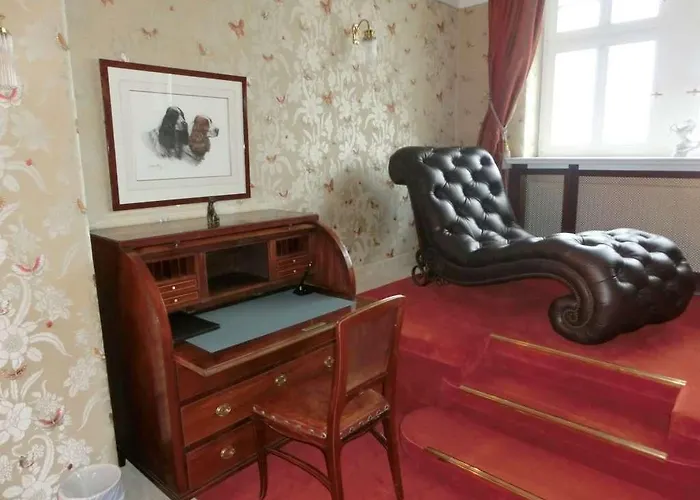 Residenz Hotel 4*