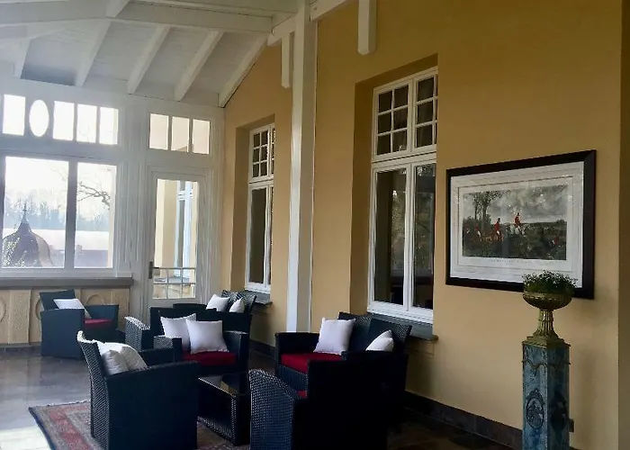 Residenz Hotel 4*